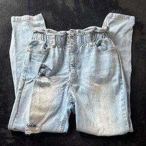 Paper bag Mom jeans / elastic waistband